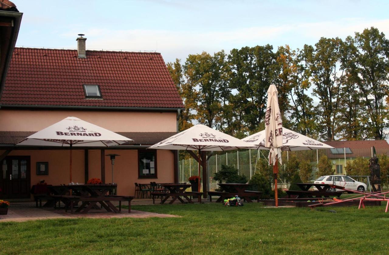 Penzion Putim Pisek  Bagian luar foto